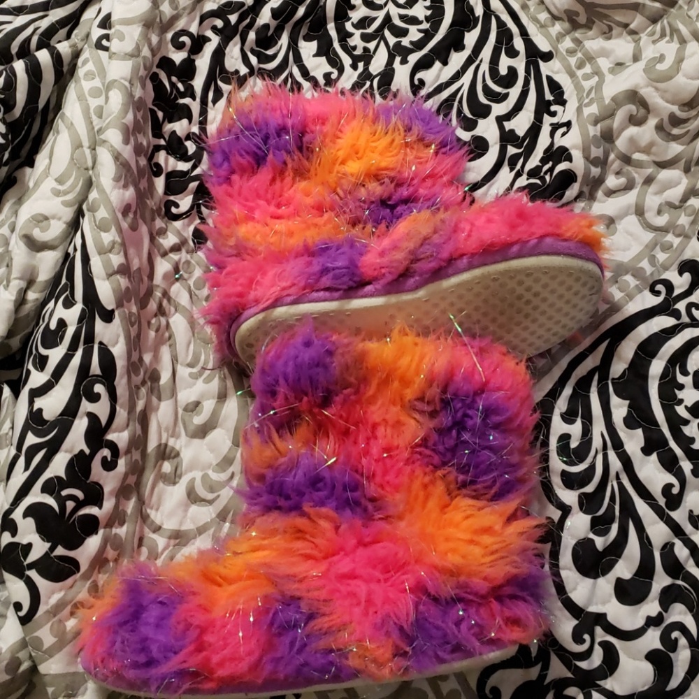 Monster fuzzy slippers